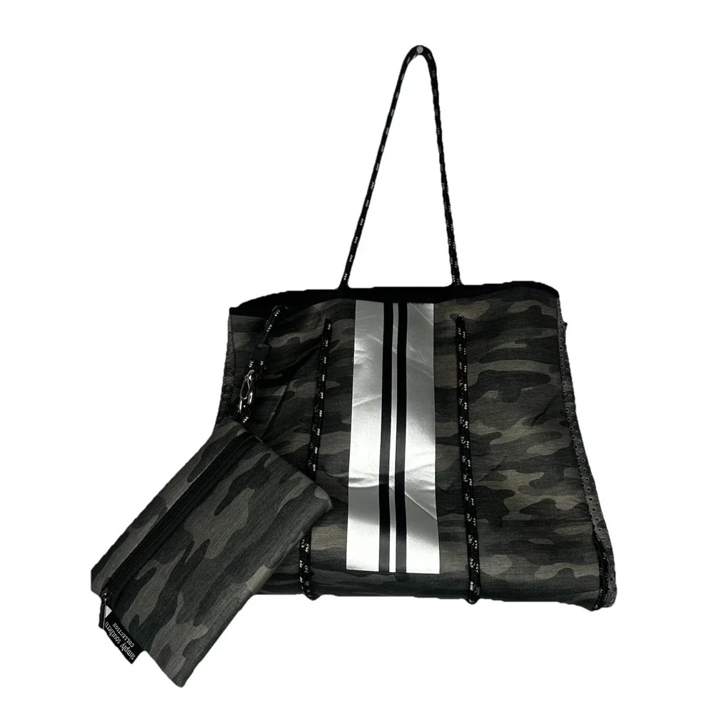 Simply Southern - Camo Neoprene Bag Collapsible Snap Closure With Zipper Pouch